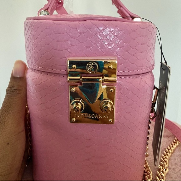 NWT Tote & Carry Pink Mini Barrel Purse - Picture 2 of 7
